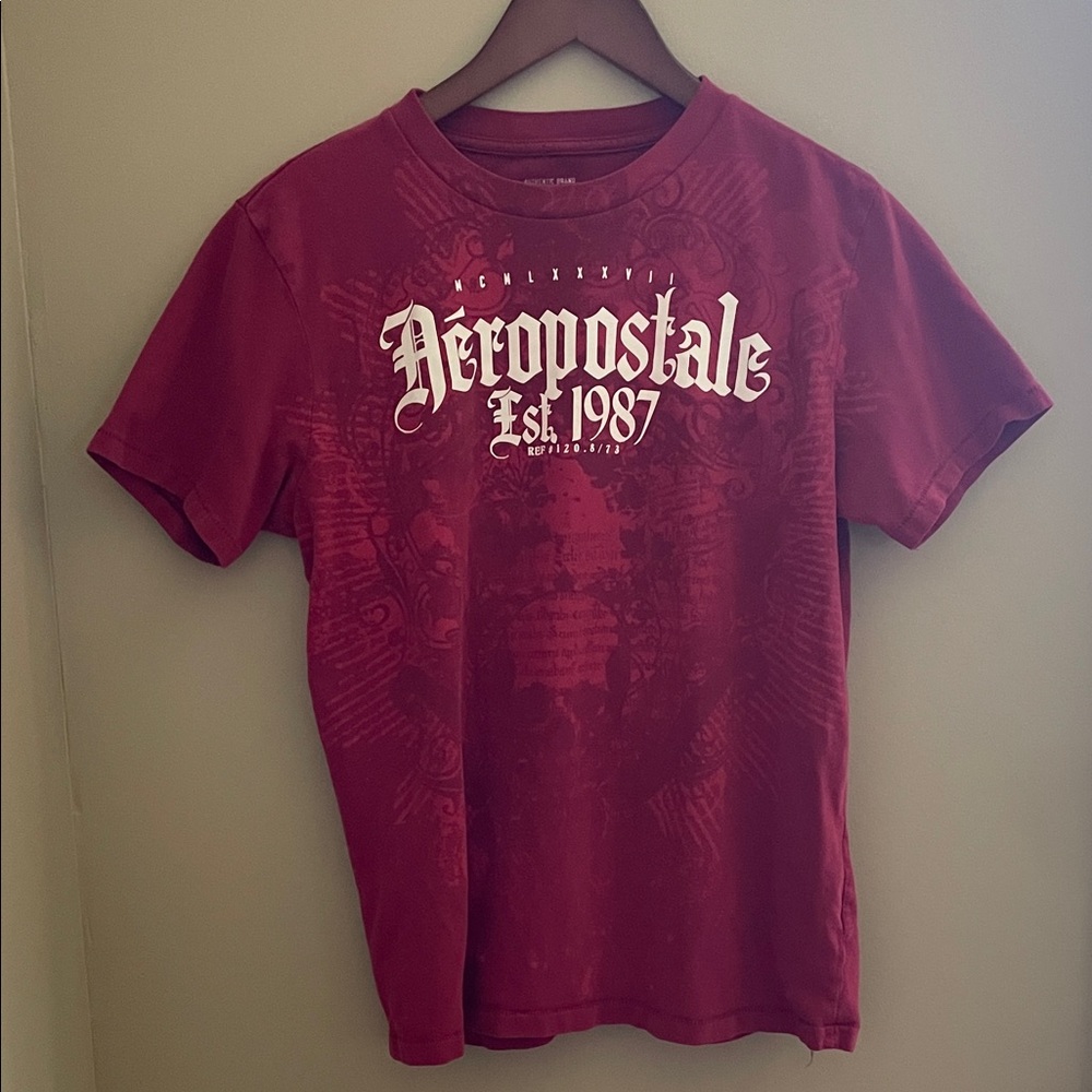 Aeropostale Burgundy Graphic Tee